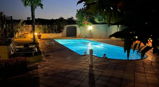 Вилла Villa Lazuel, piscine privée chauffée, vue panoramique et jardin clos