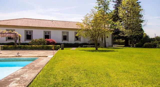 Вилла с 5 комнатами Liiiving in Ofir | Manor Pool House