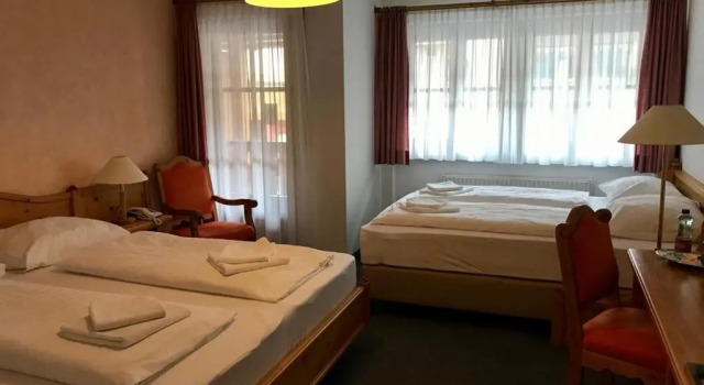 Четырёхместный семейный номер Standard Sporthotel Dachstein West