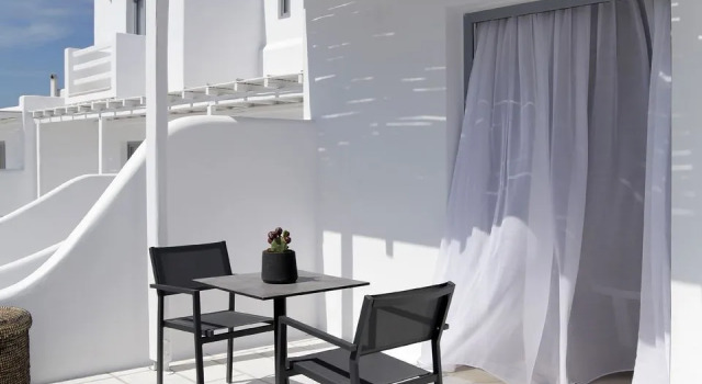 Полулюкс с видом на море Livin Mykonos Hotel