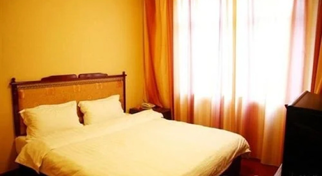 The Ramoche Grand Hotel, Prenota Hotel Lhasa Xinjiang