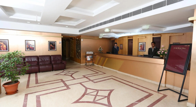Pattom Royal Hotel, Забронировать Отель Недорогие отели штата Кералы, недорого
