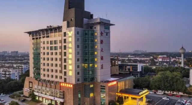 Vienna International Hotel (Suzhou Yangcheng Lake Taiping Town Branch), Rezerwuj Hotel Hotele 4-gwiazdkowe w Jiangsu, 4*