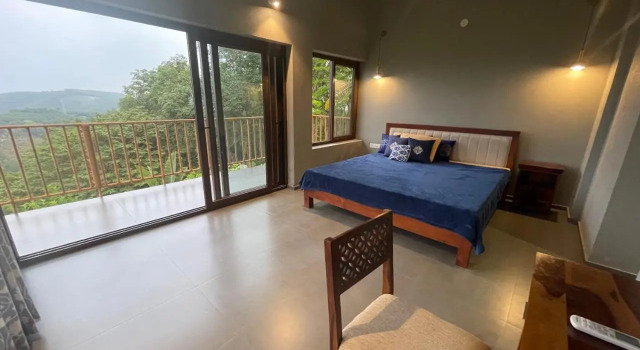 Antharyamin, Prenota Hotel Trivandrum Kerala