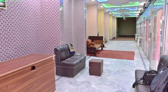 Lahore Hotel, Rezerwuj Hotel Tanie hotele w Lahaur, w pobliżu Lahore Stock Exchange