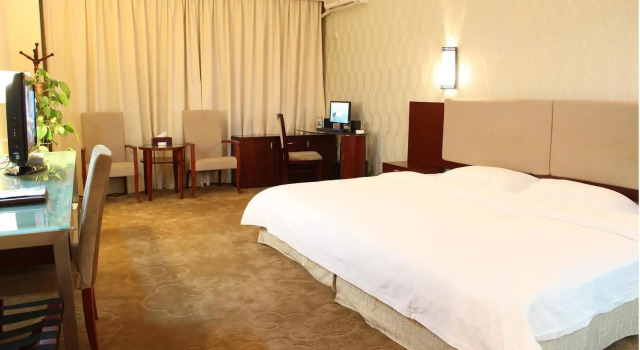 Yonggui Hotel, Rezerwuj Hotel Hotele w Nanning z parkingiem, Parking