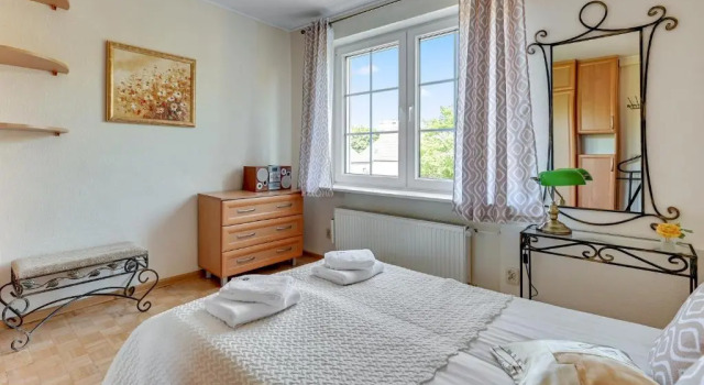 Apartament Classic z balkonem, Varaa Huoneisto Dolny Sopot 