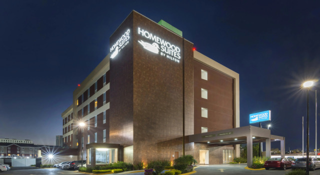 Homewood Suites by Hilton Queretaro, Prenota Hotel Hotel a El Bajio con colazione, Colazione