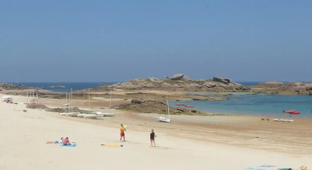 Villa in Perros-guirec Near Pink Granite Coast, Rezerwuj Willa Perros-Guirec 