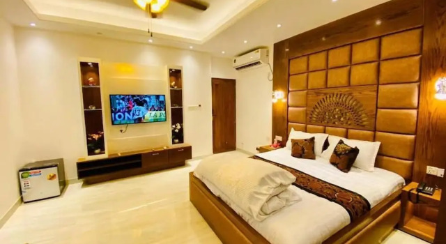 Beach Queen Resort
