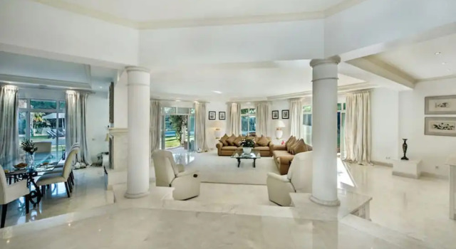 Villa in Quinta do Lago Resort 1025, Забронировать Курортный отель Отели Кинта-ду-Лагу с бассейном, Бассейн