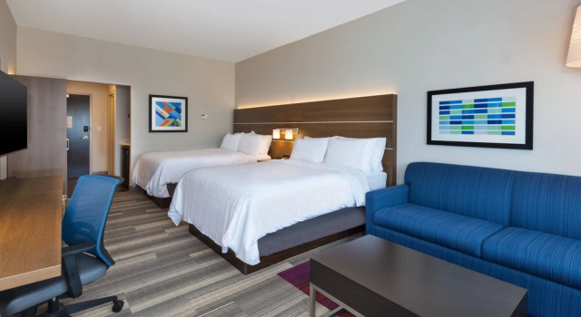 Люкс Holiday Inn Express & Suites Milan – Sandusky Area by IHG