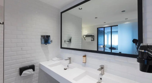 Номер Deluxe Hotel Leo Station et Annexes