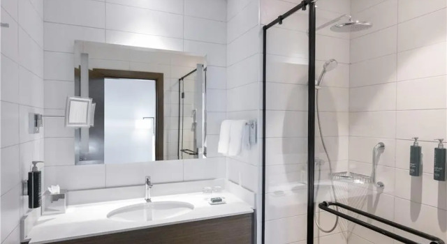 Номер Standard Hilton Garden Inn Al Khobar King Fahd Causeway