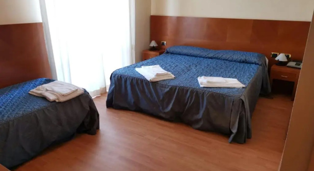 Трёхместный номер Standard Hotel Calgary