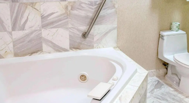 Люкс c 1 комнатой Sleep Inn & Suites Oregon - Toledo