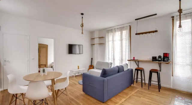 Chic Apart Near Paris, Забронировать Отель Отели Клиши с парковкой, Парковка