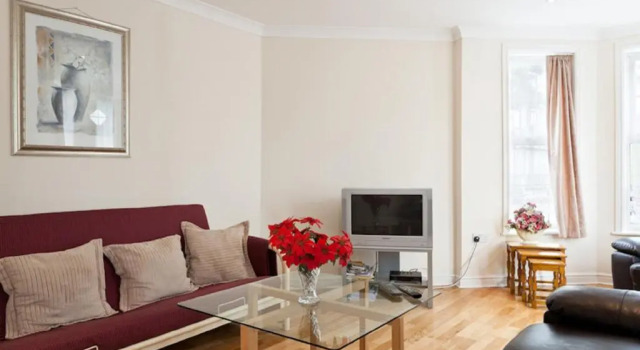 London Tottenham - good for centre, Book Hotel Hoteller i Tottenham med parkering, Parkering