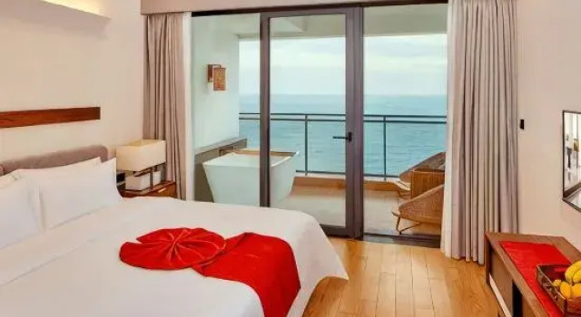 Люкс Premier Dusit Thani Shuangyue Bay Resort Huizhou