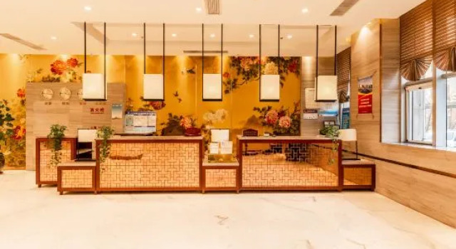 Liaoning Grand Theater Hotel