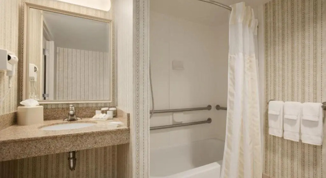 Номер Standard Hilton Garden Inn Syracuse