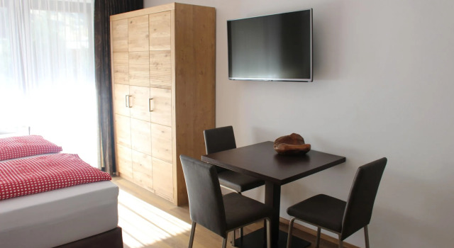 New!!! - Apartment Elisa in Kaprun - New !!!, Rezerwuj Apartament Hotele w Salzburg z parkingiem, Parking