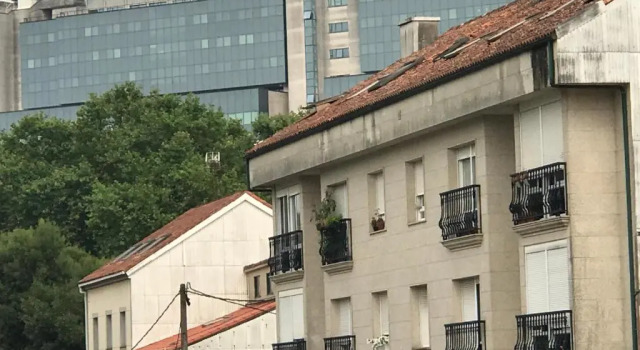 apartamento con amplia terraza cerca del hospital clínico, Забронировать Апартаменты/квартира Сантьяго-де-Компостела А-Корунья, рядом с Клиническая больница университета Сантьяго