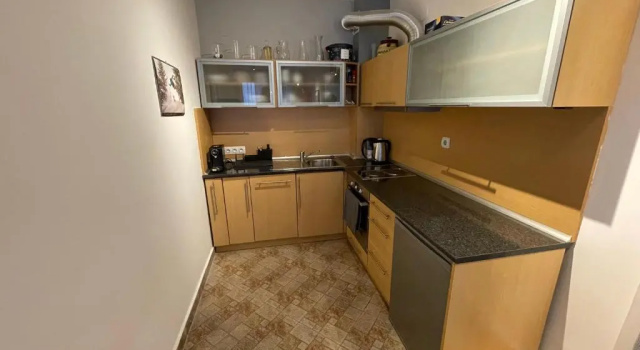 Апартаменты Lovely 2-bedroom serviced apartment with SPA