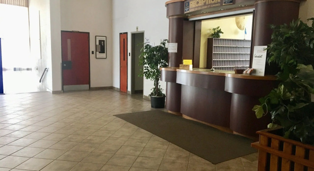 Résidences Campus Notre-Dame-de-Foy, Varaa Hotelli Saint-Augustin-de-Desmaures Quebec