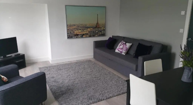 Wellington Park Apartments Spacious 1BR Sleeps 4 in Prime Location, Забронировать Апартаменты/квартира Белфаст Графство Антрим