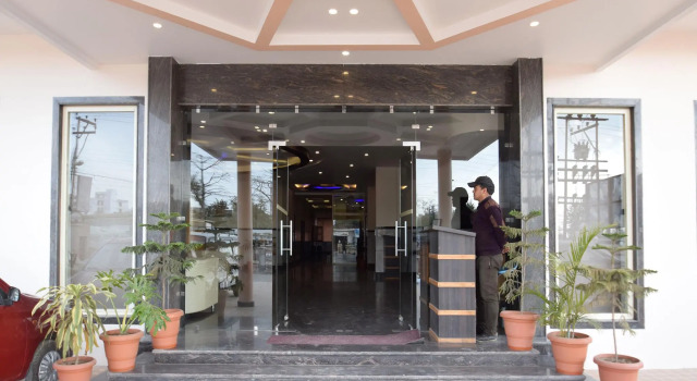 OYO 4690 Hotel Kanta International, Забронировать Отель Отели Джамму и Кашмира с завтраком, Завтраки