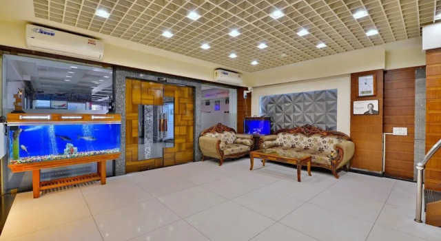 Hotel puneet international