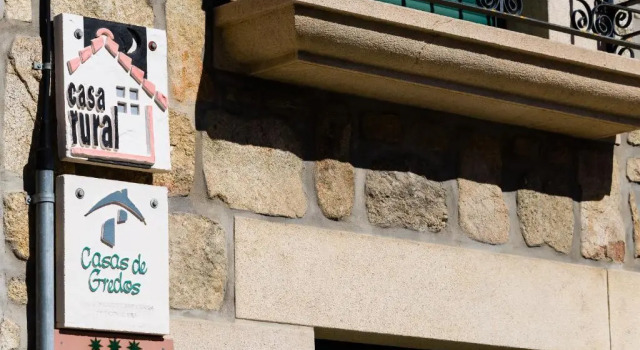 Casas Rurales Tio Claudio I y II, Book Hotel Hoteller i Castile and Leon med pool, Swimmingpool