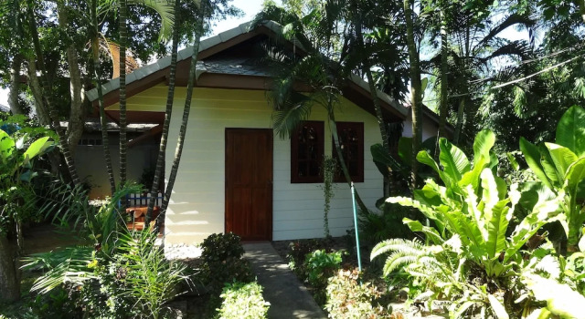 Superior cameră cu balcon Riverside Homestay