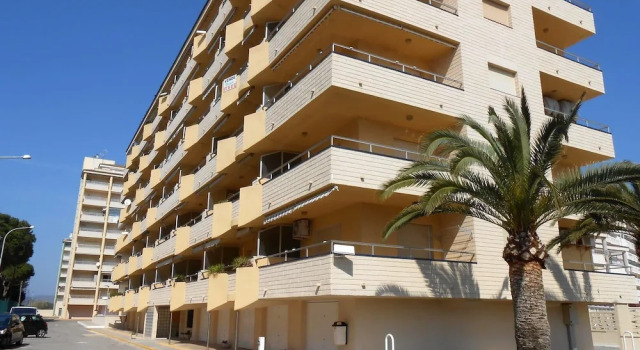 Apartment with 2 Bedrooms in Peñíscola, with Shared Pool, Enclosed Garden And Wifi - 100 M From the Beach