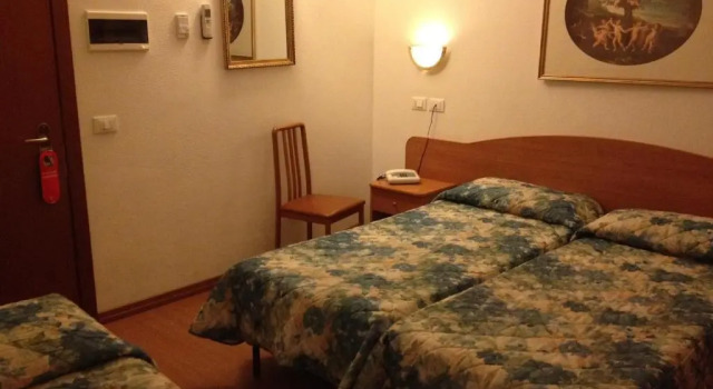Трёхместный номер Hotel Tirreno