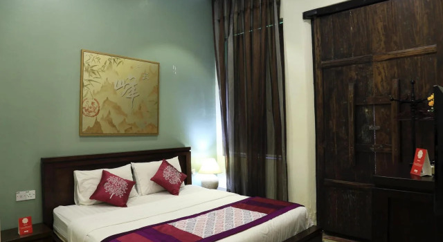 OYO Premium Lorong Kinta Komtar, Boek Hotel George Town Penang