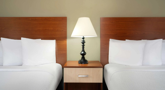 Четырёхместный семейный люкс Best Western Red Hills