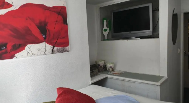 Двухместный номер Economy Freedom65 Hostel and Caravan