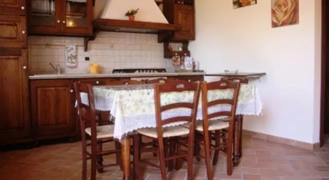 Agriturismo Le Rose, Prenota Hotel Hotel a Tuscia con parcheggio, Parcheggio