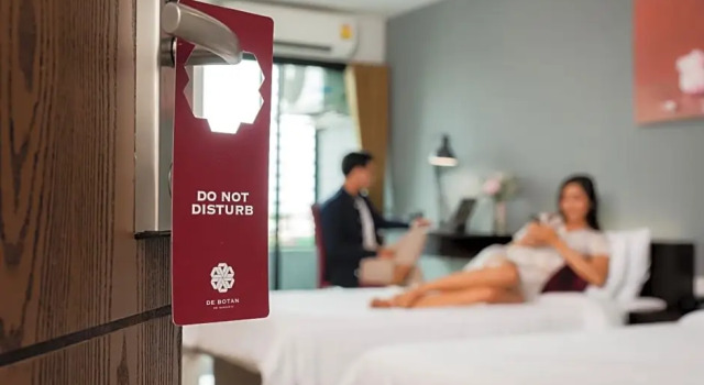 Номер Deluxe De Botan Srinakarin Hotel & Residence