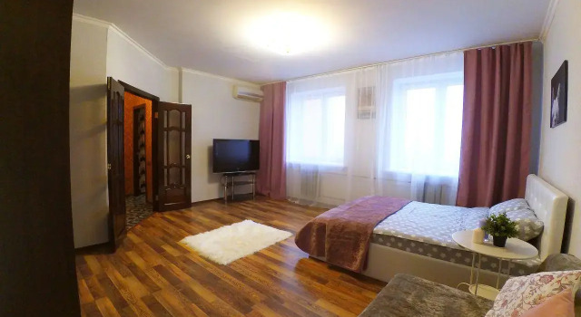 Apartment on Fatykh Amirkhana street 18, Prenota Appartamento Hotel a Tatarstan con parcheggio, Parcheggio