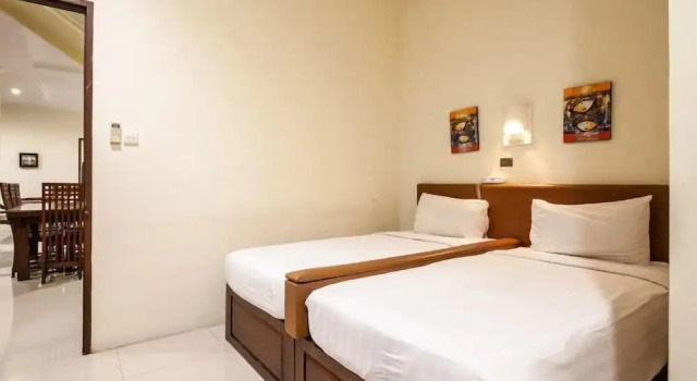 Вилла PB - Villa 5 - 4BR · 4-BR Private Pool Villa Walk to Seminyak Beach