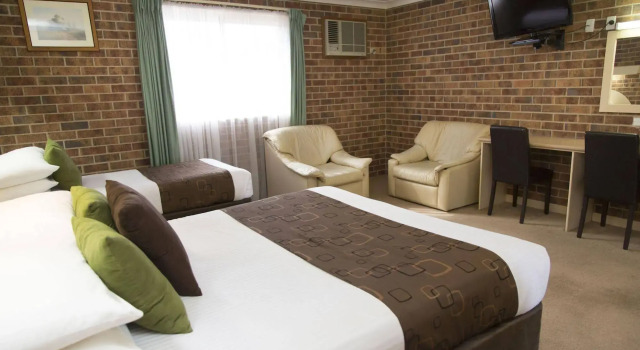 A Line Motel, Забронировать Мотель Гриффит Riverina, рядом с Местный суд города Гриффит