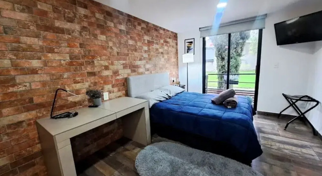 Номер Deluxe R08 Habitacion Equipada STV WIFI Parking