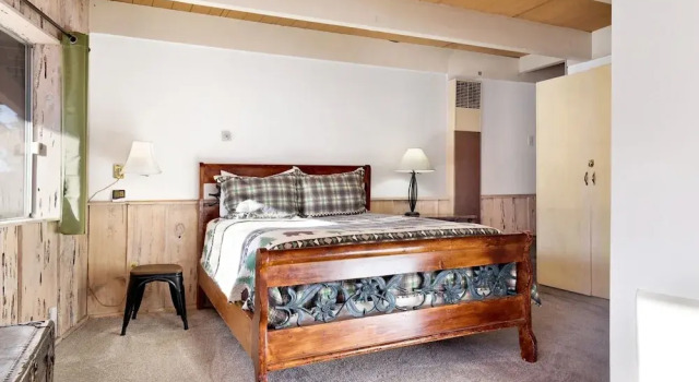 2235-bear Mountain Views 3 Bedroom Home by RedAwning
