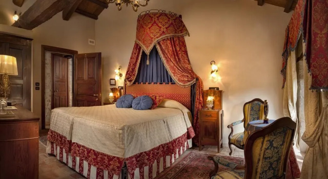 Hotel Castello Di Sinio, Reserva ahora Hotel Sinio Las Langhe