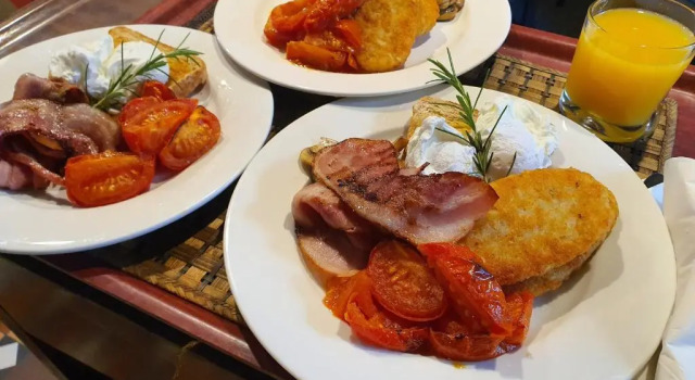 Семейный номер Standard Victoria House Motel and Wine Bar