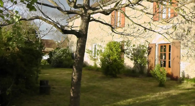 Property With 5 Bedrooms in Coulaures, With Private Pool, Enclosed Gar, Rezerwuj Hotel Hotele w Coulaures z basenem, Basen