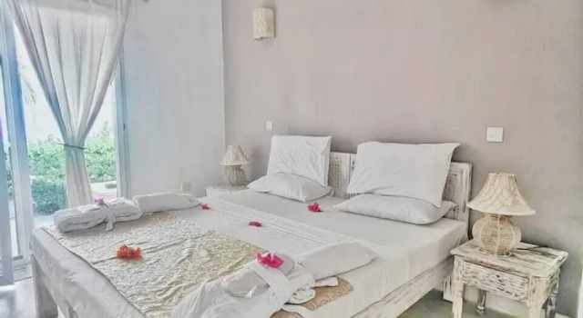 Двухместный номер Comfort с видом на сад Life Resort St.Thomas Royal Palm
